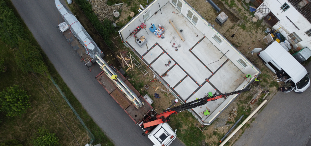 Co wpływa na koszt płyty fundamentowej? Kluczowe zagrożenia, które mogą podnieść cenę inwestycji