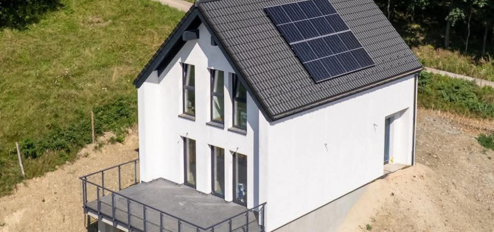 Kupno działki pod budowę domu – jak uniknąć błędów i wybrać grunt, na którym naprawdę warto budować